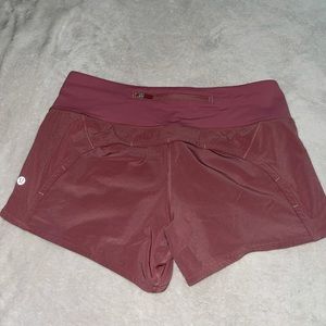 Lululemon size 6 speed up shorts 4 inch inseam
